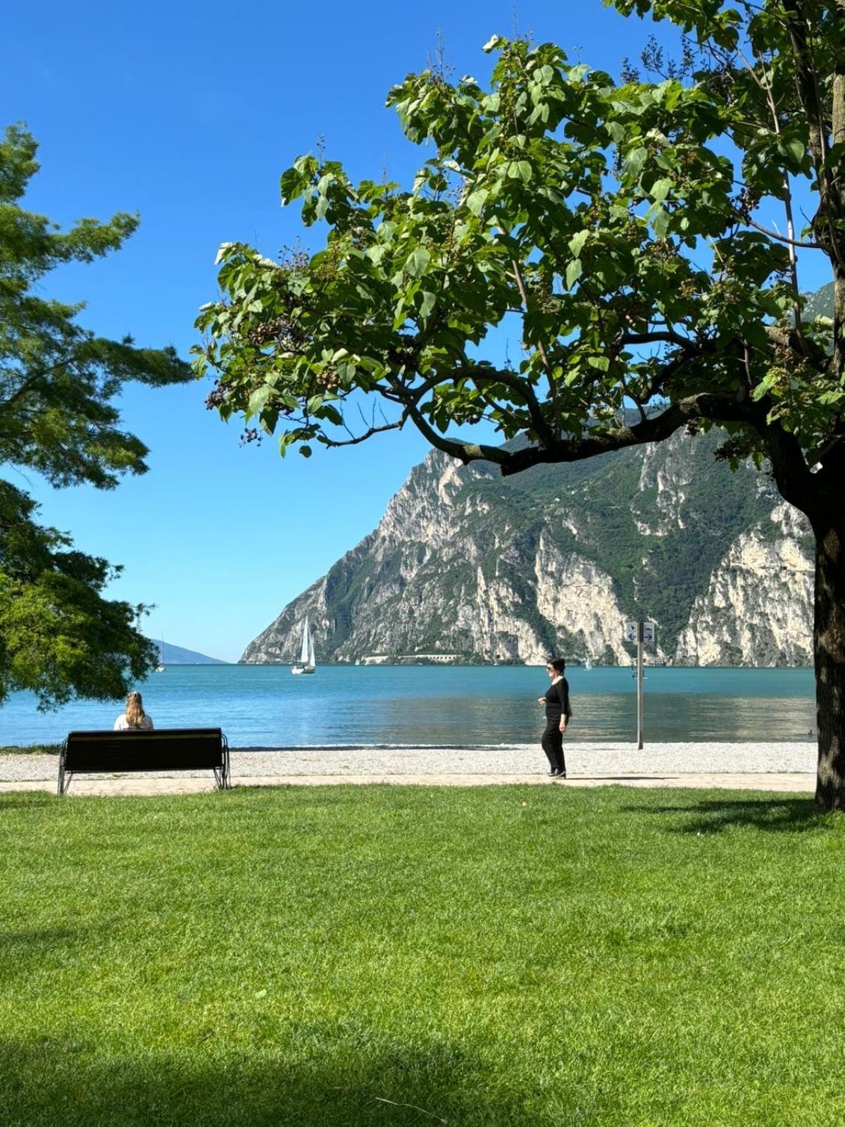 Appartement Garden & Pool Perugini à Torbole Sul Garda Extérieur photo